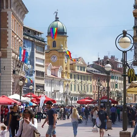 Apartment Lana Rijeka